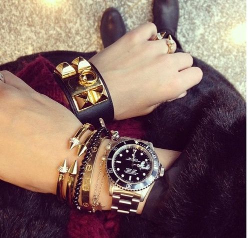 Joyas, relojes, pulseras, colgantes